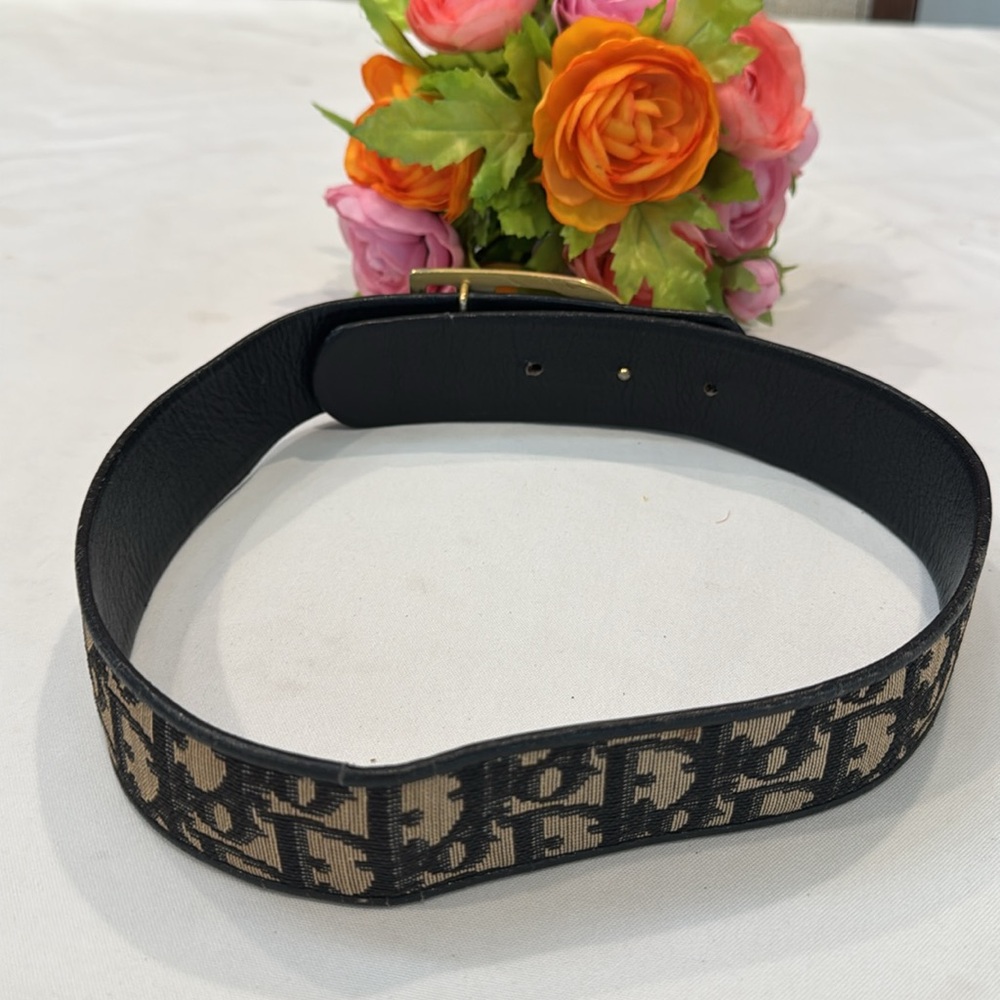 Authentic Dior Women's Belt - Picture 2 of 8